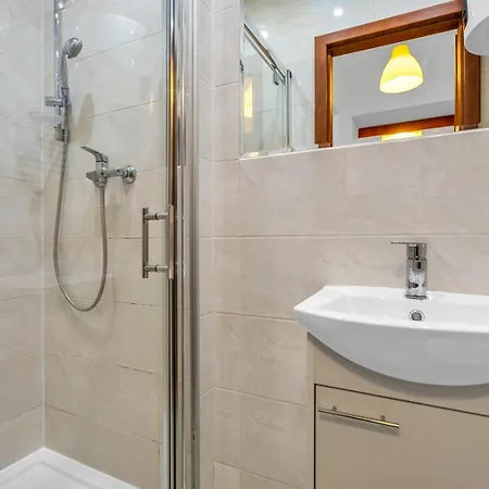 Finlandzka 5a By Homeprime * Warszawa